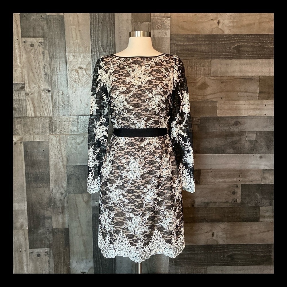 NWT! Antonio Melani black floral lace dress size 4 cocktail party formal gala